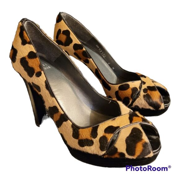 Stuart Weitzman Leopard print peep toe heels Size 6 Pinup style - Picture 1 of 8